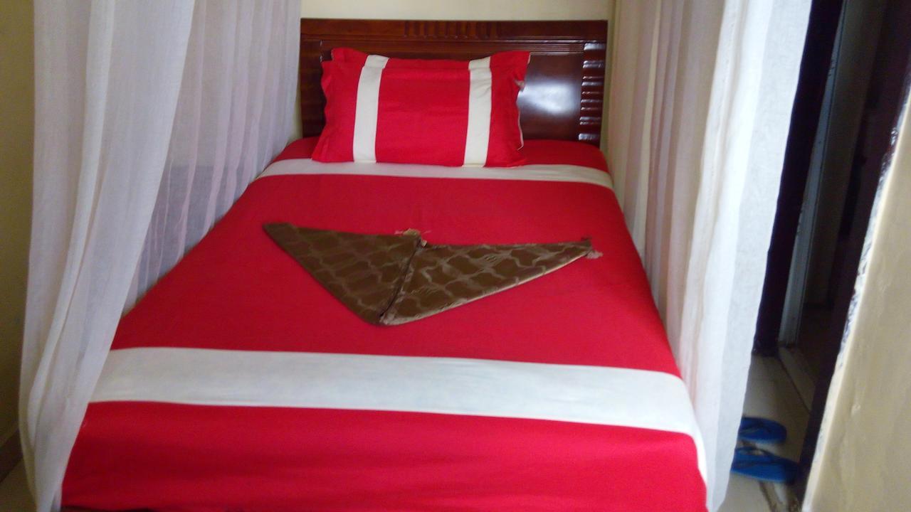 Royal Palm Hotel And Suites Nakuru Eksteriør bilde